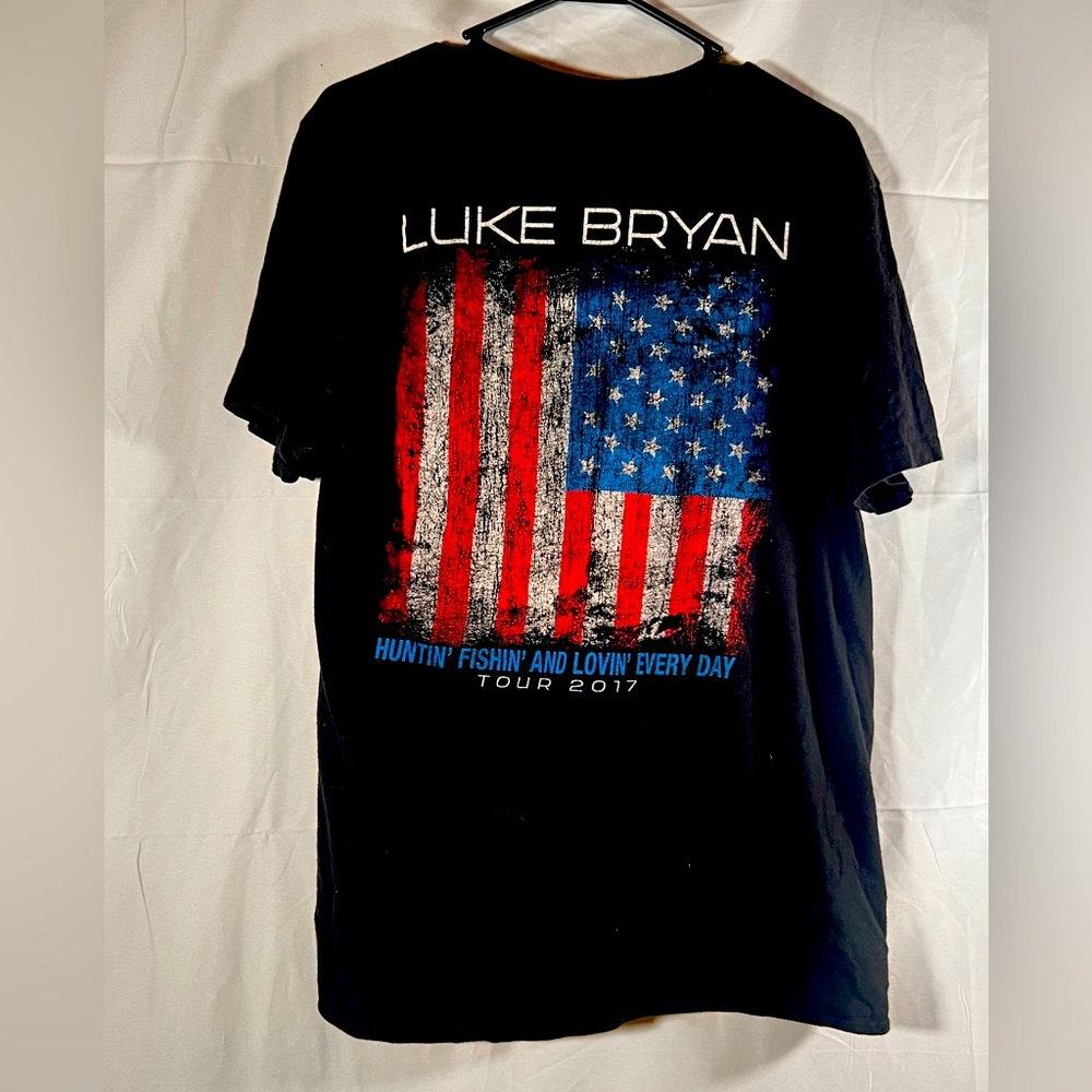 Luke Bryan Shirt Adult Medium "Huntin Fishin And Lovin Every Day Tour" Music
